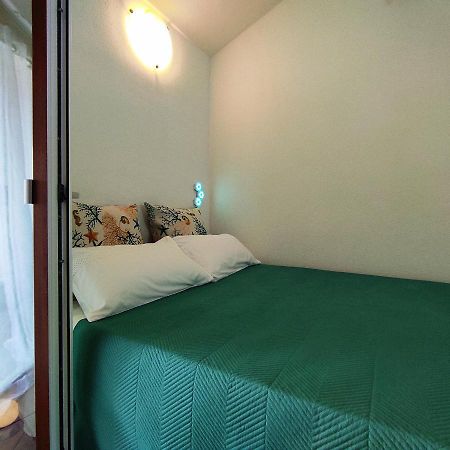 Bed and Breakfast Vista Mare Ольбия Экстерьер фото