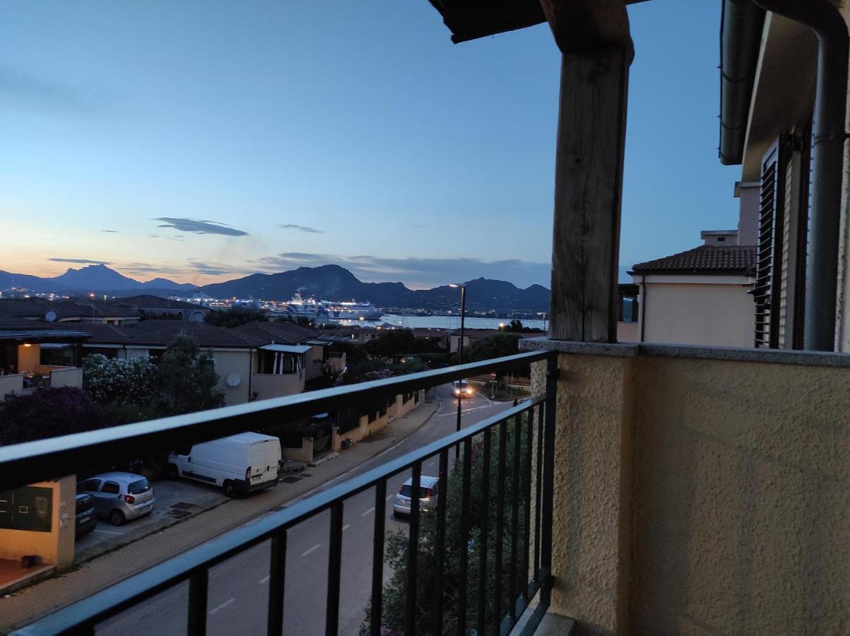 Bed and Breakfast Vista Mare Ольбия Экстерьер фото
